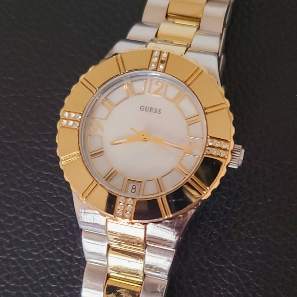 Guess Watch - Picture 2 of 2